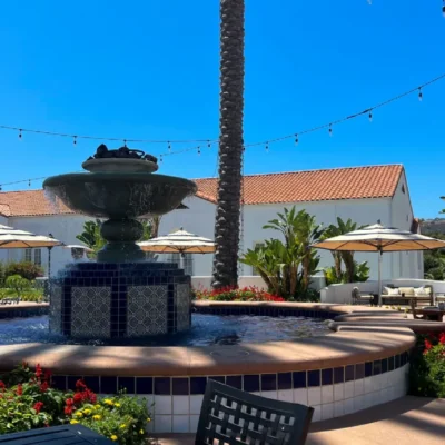 lrg-seating-next-to-yet-another-fountain-at-the-omni-la-costa-resort-and-spa